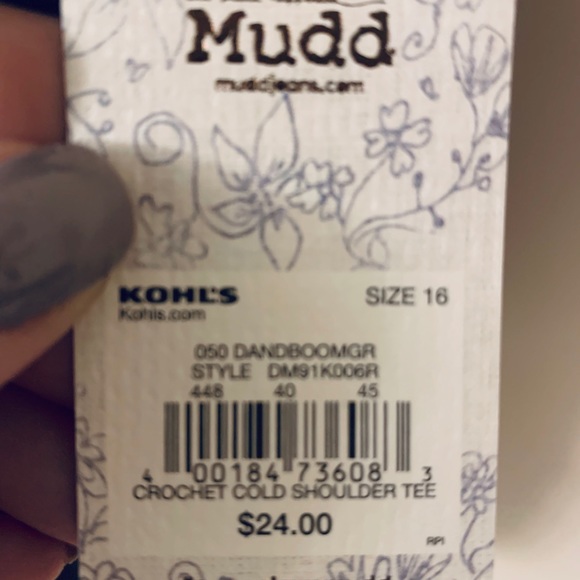 Mudd Flower T-shirt - Picture 3 of 4